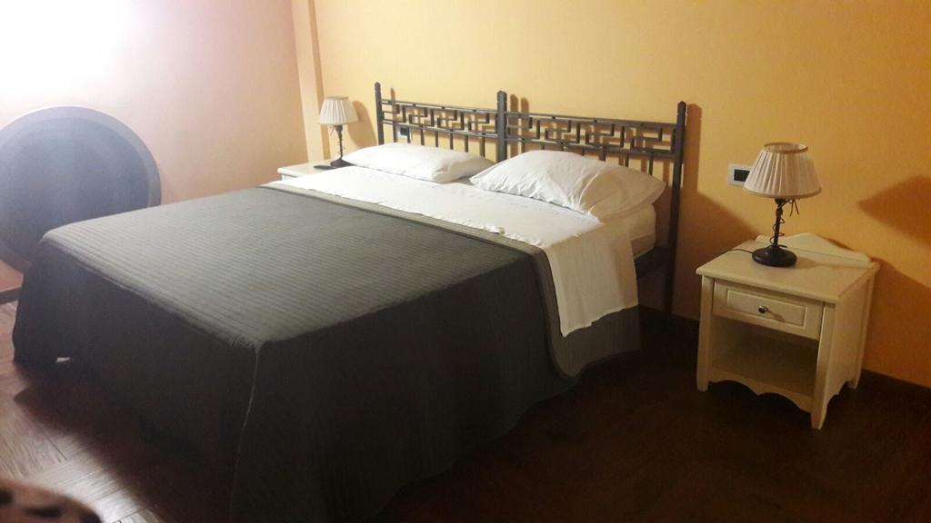 Feudo Marulo Hotell Bronte Exteriör bild